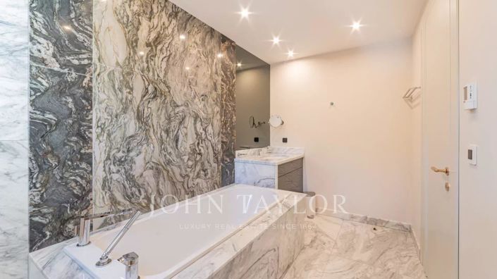 Image No.16-4 Bed Apartment for sale