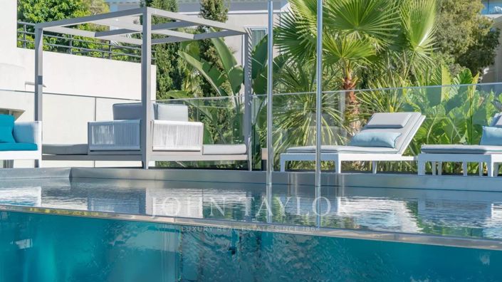 Image No.21-4 Bed Apartment for sale