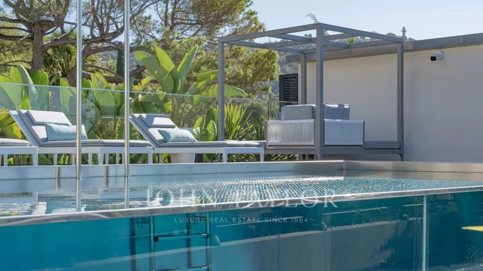 Image No.22-4 Bed Apartment for sale