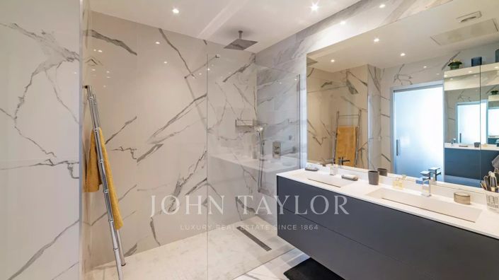 Image No.6-3 Bed Apartment for sale