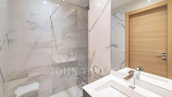 Image No.8-3 Bed Apartment for sale