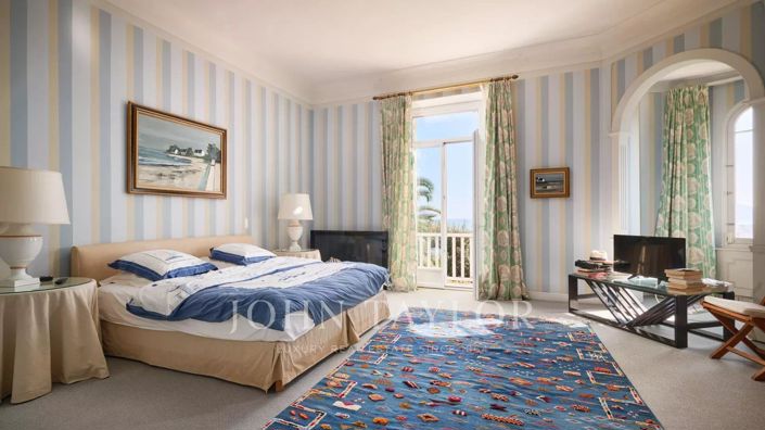 Image No.17-Maison de 8 chambres à vendre à Cannes