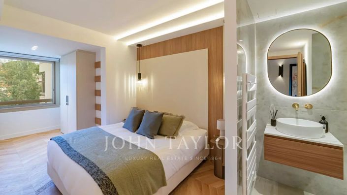 Image No.12-3 Bed Apartment for sale