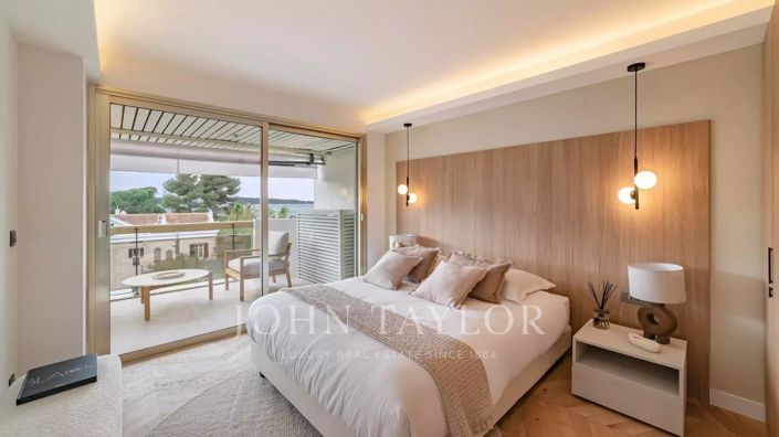 Image No.8-3 Bed Apartment for sale