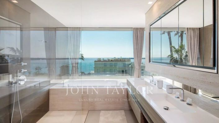 Image No.17-Maison de 6 chambres à vendre à Cannes