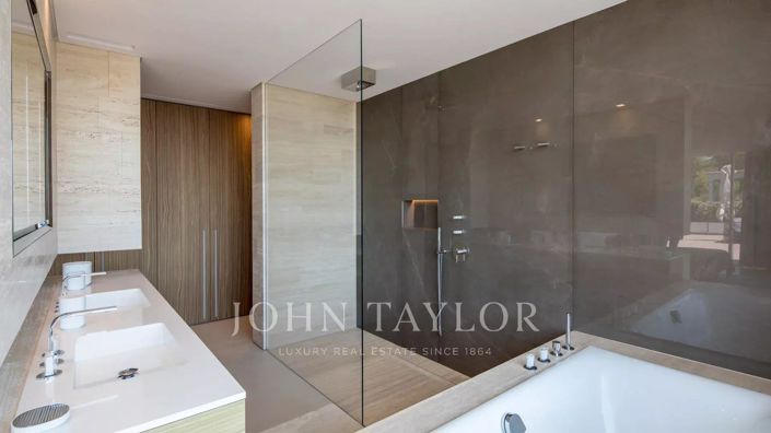 Image No.18-Maison de 6 chambres à vendre à Cannes