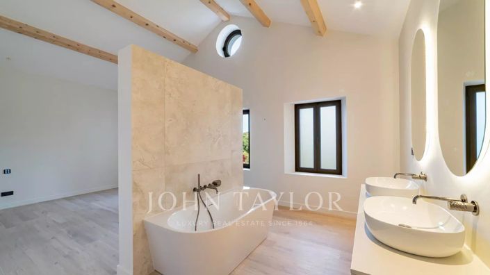 Image No.20-Maison de 6 chambres à vendre à Cannes