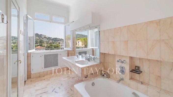 Image No.12-4 Bed Apartment for sale