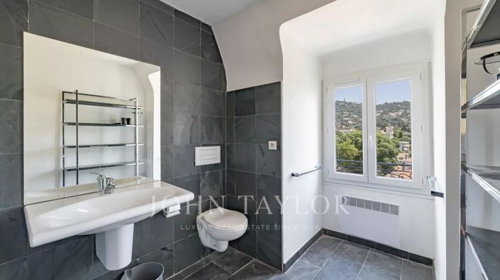 Image No.16-4 Bed Apartment for sale