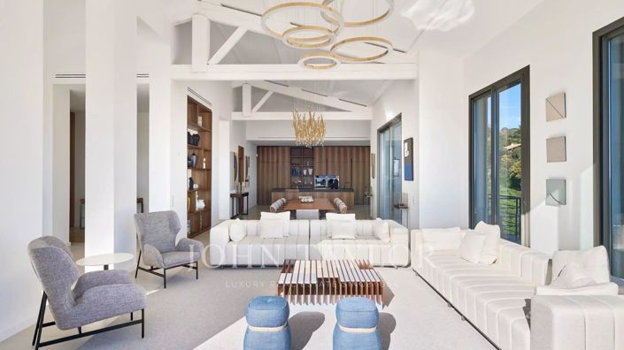 Image No.10-Maison de 5 chambres à vendre à Cannes-la-Bocca