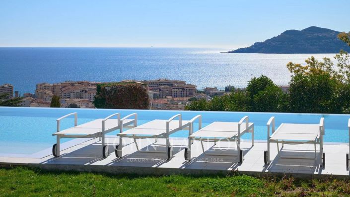 Image No.6-Maison de 5 chambres à vendre à Cannes-la-Bocca