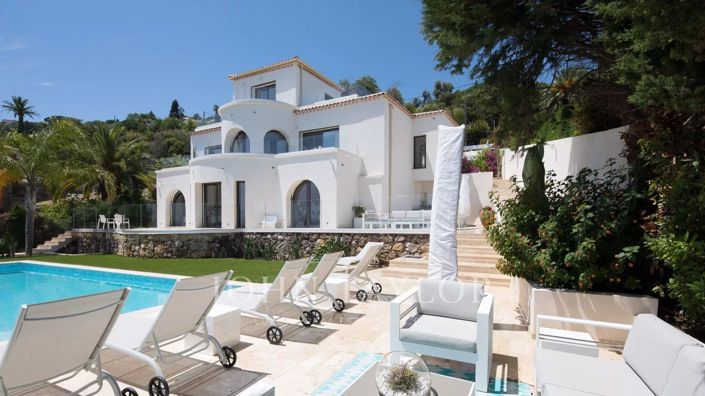 Image No.3-Maison de 5 chambres à vendre à Golfe Juan