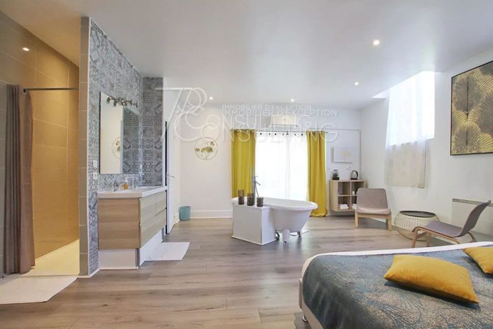 Image No.11-House for sale