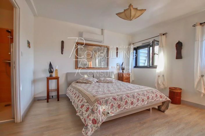 Image No.14-House for sale