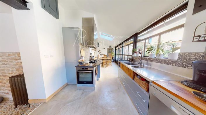 Image No.5-House for sale