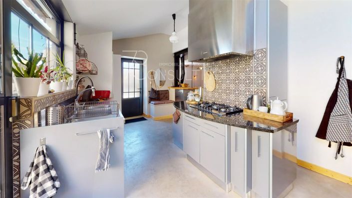 Image No.7-House for sale