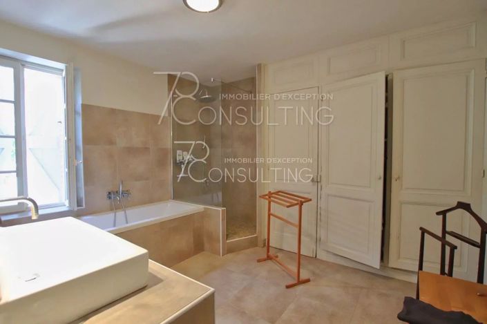 Image No.14-House for sale