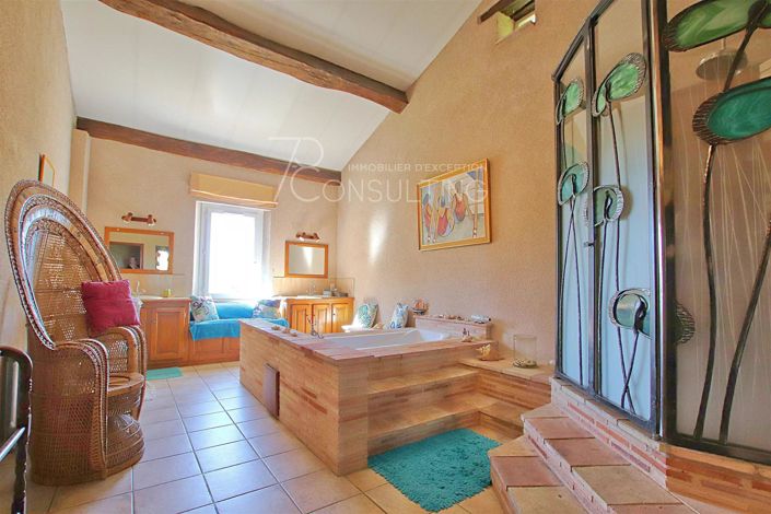 Image No.11-House for sale