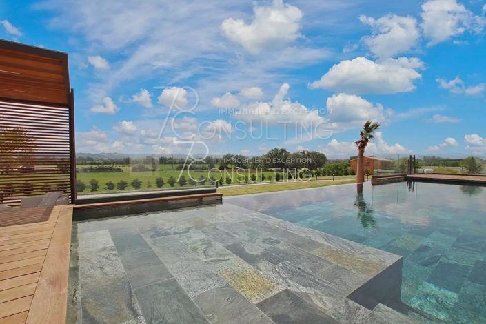 Image No.5-House for sale