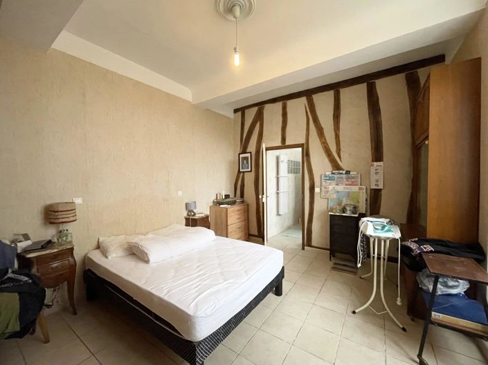 Image No.12-5 Bed House for sale