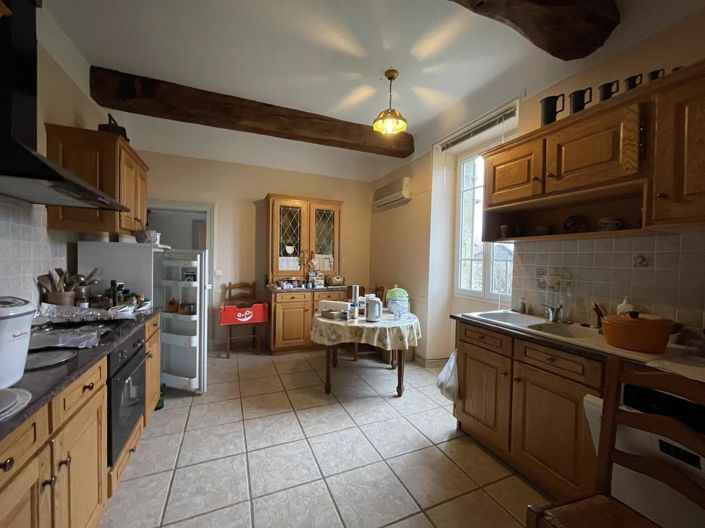 Image No.7-5 Bed House for sale