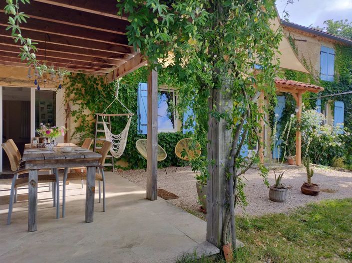 Image No.16-4 Bed House for sale