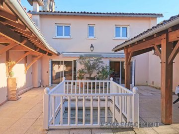 Maison de 5 chambres à vendre à Eauze