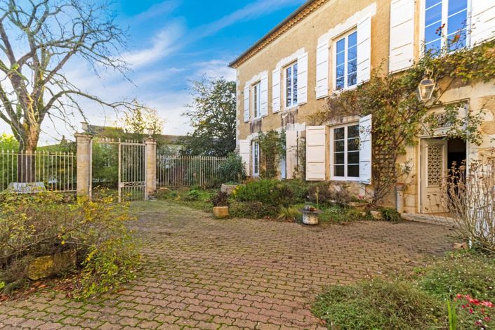Image No.1-6 Bed House for sale