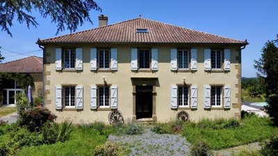 1 - Aignan, House