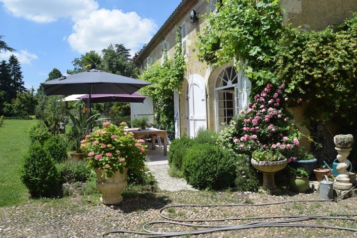 Image No.5-7 Bed House for sale