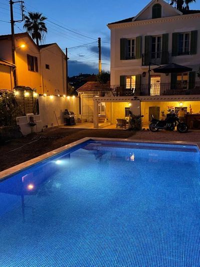 Image No.2-Maison de 5 chambres à vendre à Golfe Juan