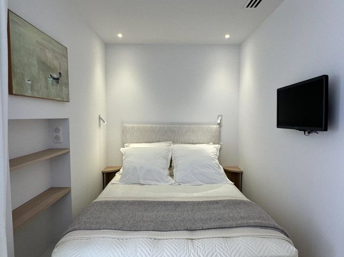 Image No.18-3 Bed Apartment for sale