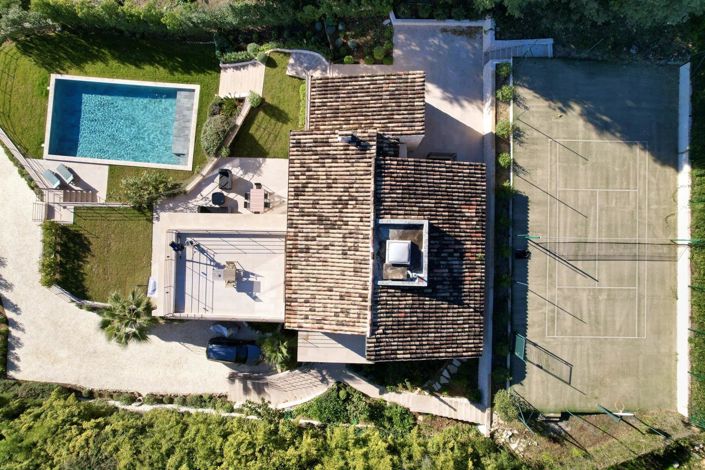 Image No.2-5 Bed House for sale