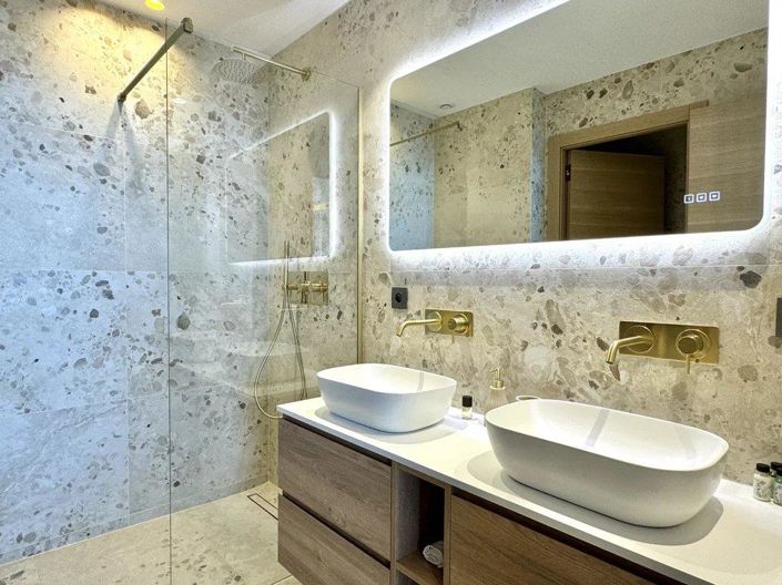 Image No.8-3 Bed Apartment for sale