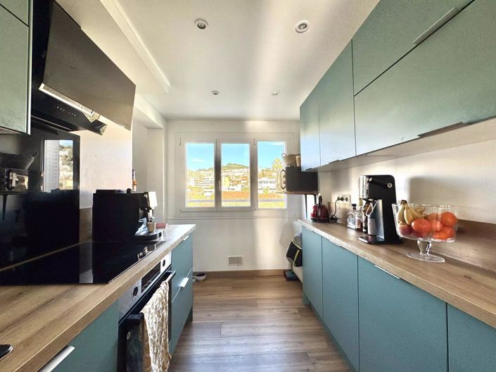 Image No.11-3 Bed Apartment for sale