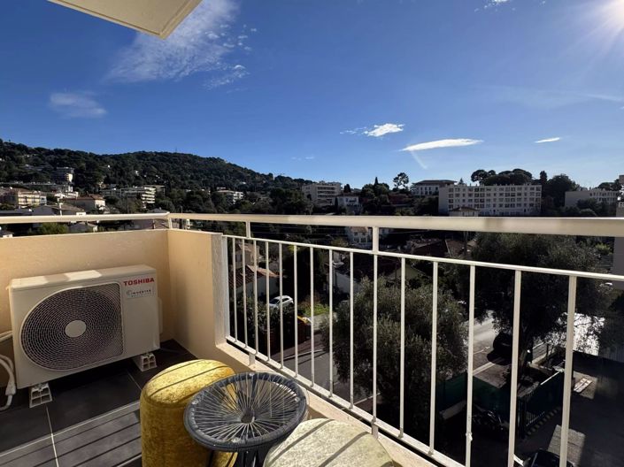 Image No.17-3 Bed Apartment for sale