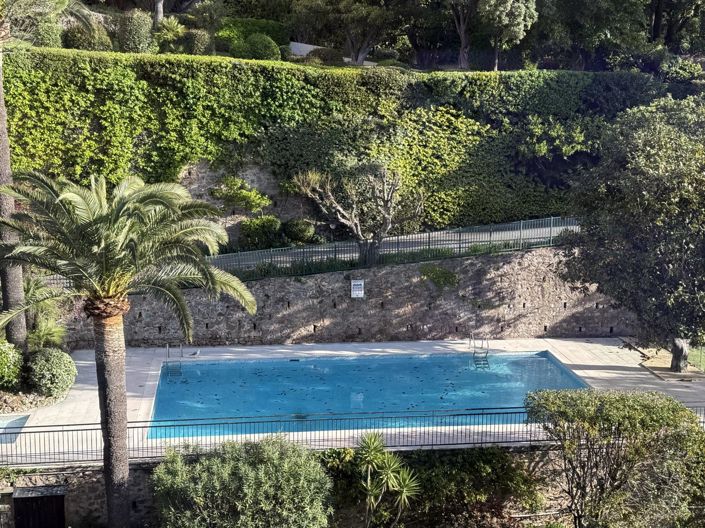 Image No.13-4 Bed Apartment for sale