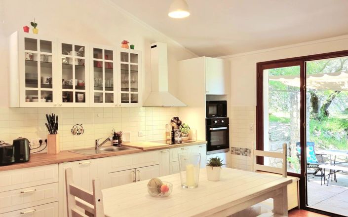 Image No.5-4 Bed House for sale