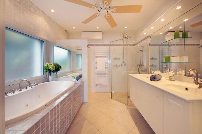 Image No.14-4 Bed House for sale