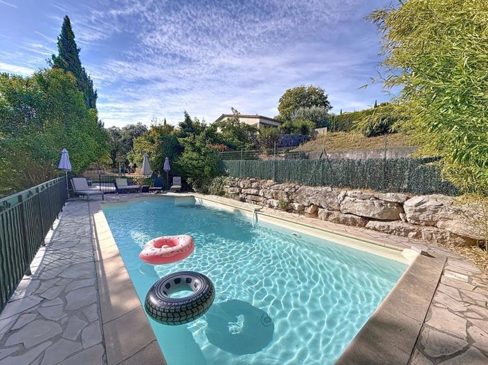 Image No.1-4 Bed House for sale