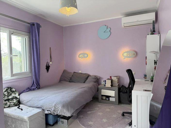 Image No.12-4 Bed House for sale