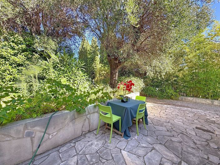 Image No.3-4 Bed House for sale