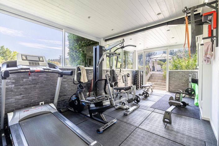 Image No.14-6 Bed House for sale