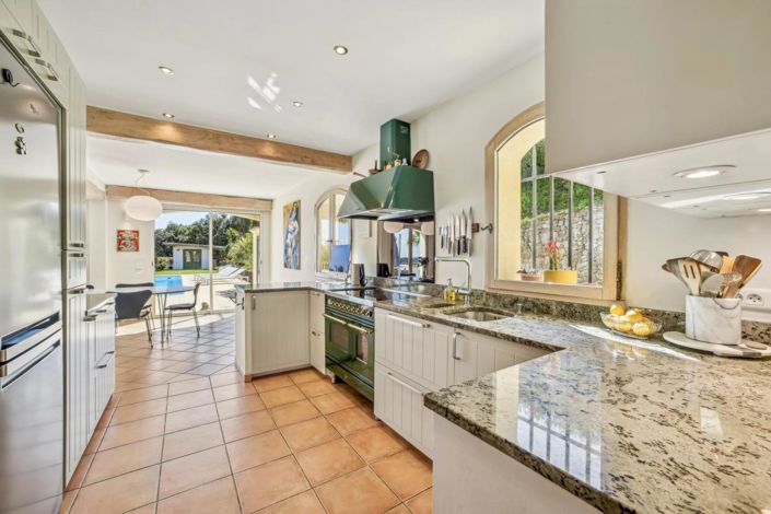 Image No.8-Maison de 5 chambres à vendre à Valbonne