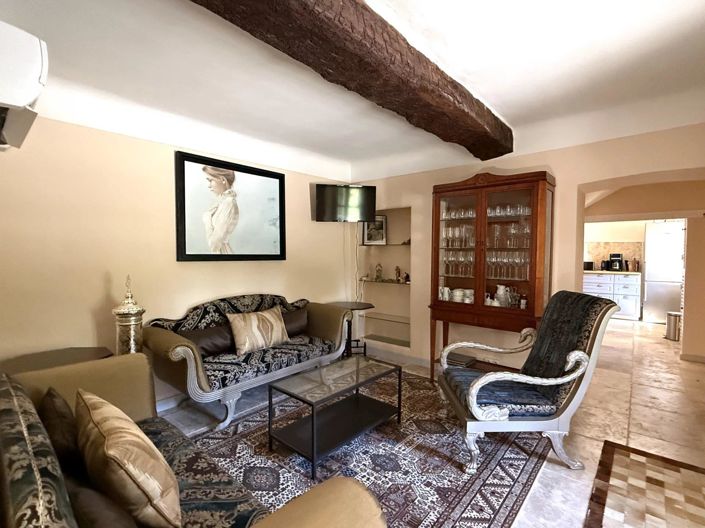 Image No.18-9 Bed House for sale