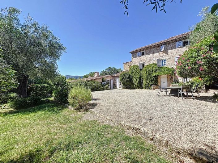 Image No.2-9 Bed House for sale