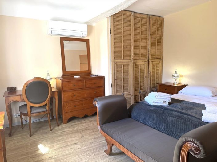 Image No.27-9 Bed House for sale