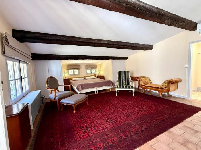 Image No.30-9 Bed House for sale