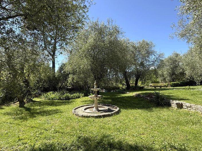 Image No.34-9 Bed House for sale