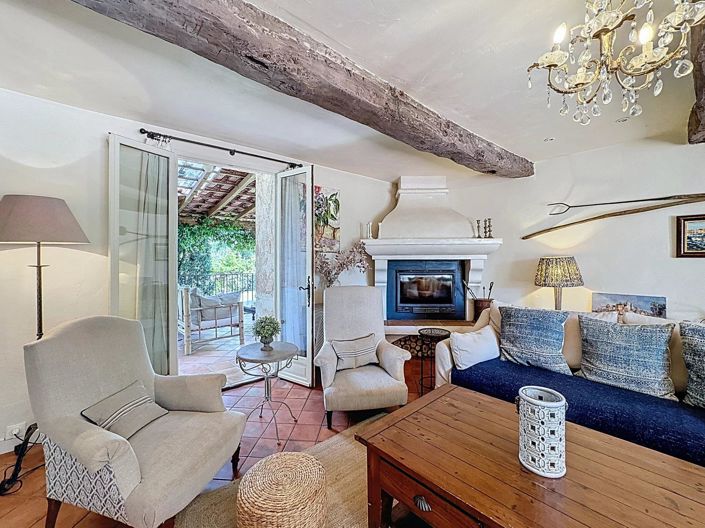 Image No.10-6 Bed House for sale